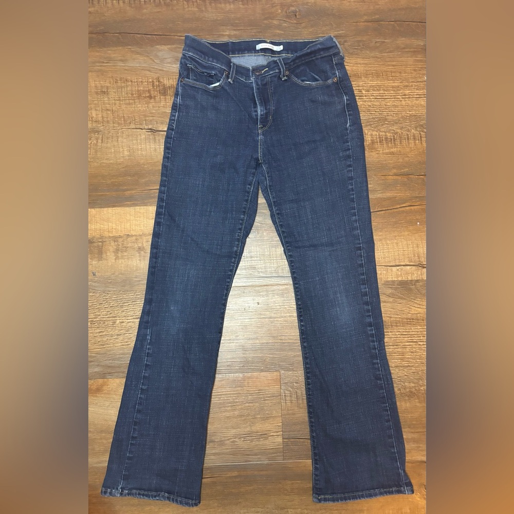 Low Rise Flare Levi Denim Jeans